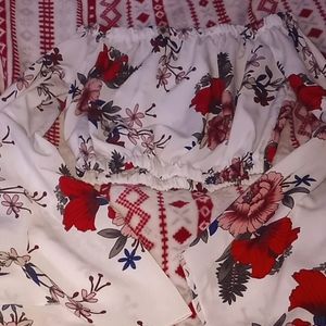 Crop top and designed flowers white and multicolor.